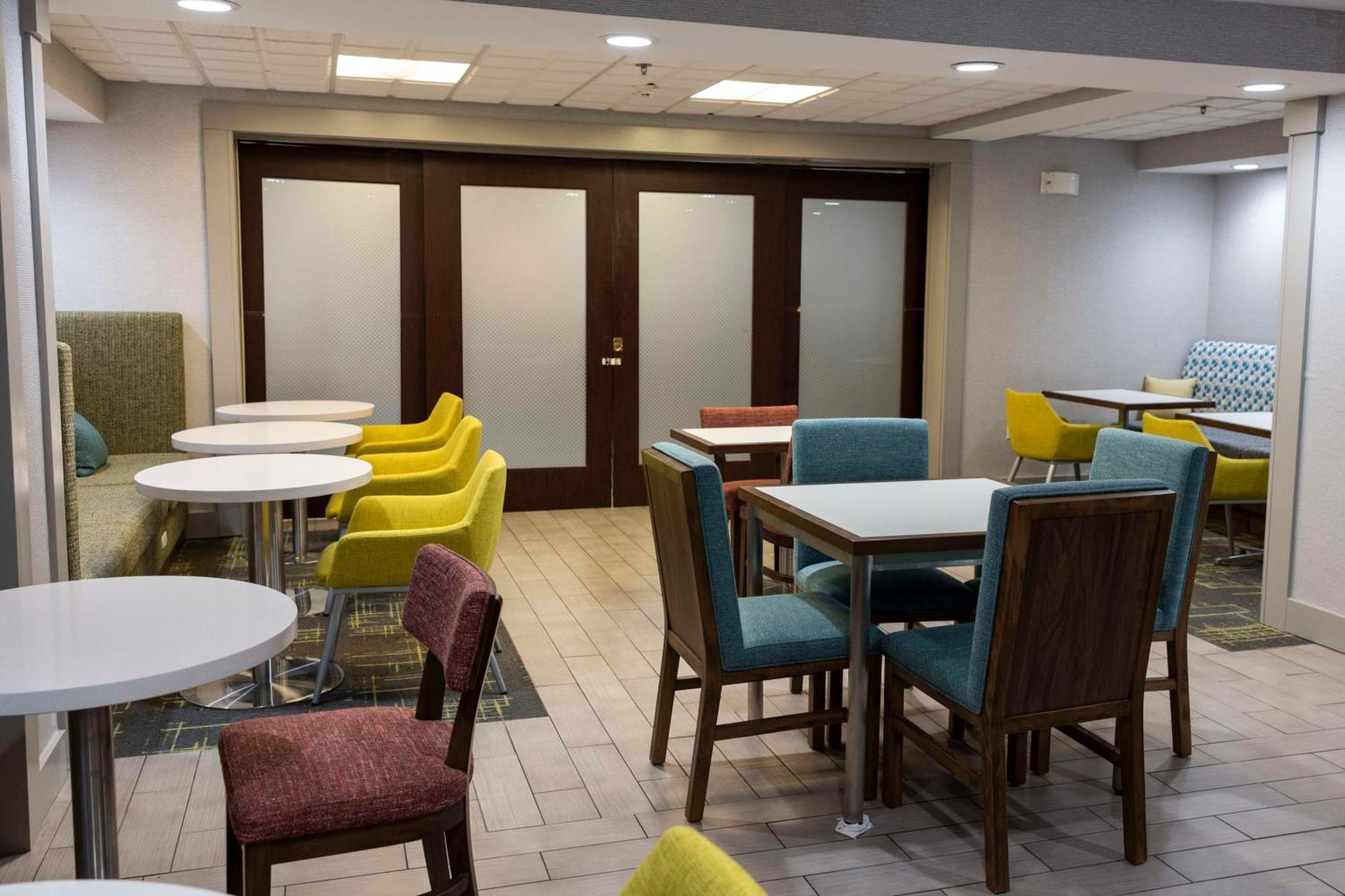 Hampton Inn Kent/Akron Area Dış mekan fotoğraf